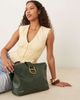 ASOS DESIGN ASOS DESIGN metal hardware tote bag in dark green - 4