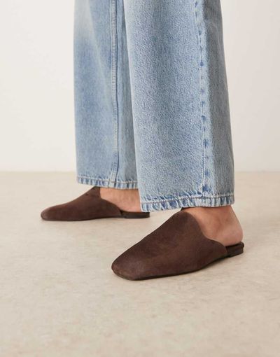 ASOS DESIGN ASOS DESIGN Mimic premium flat mules in chocolate suede-Brown