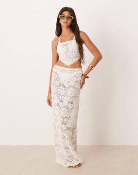ASOS DESIGN ASOS DESIGN Minette beach crochet lace maxi skirt in cream-Black