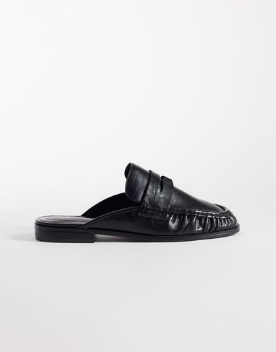ASOS DESIGN ASOS DESIGN Mouse ruched detail loafer mules in black