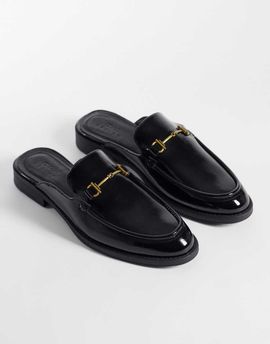 ASOS DESIGN ASOS DESIGN mule loafers with snaffle in crinkled black patent