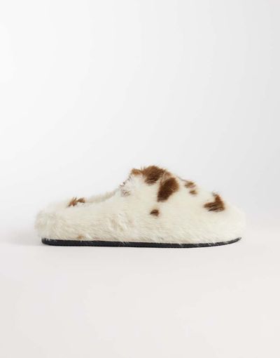 ASOS DESIGN ASOS DESIGN mule slippers in cow print faux fur-MULTI