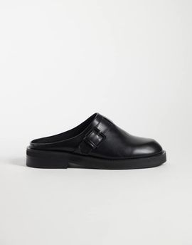 ASOS DESIGN ASOS DESIGN mules with buckle detail and heel in black