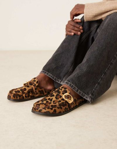 ASOS DESIGN ASOS DESIGN Mystic premium flat mules in leopard print-Multi