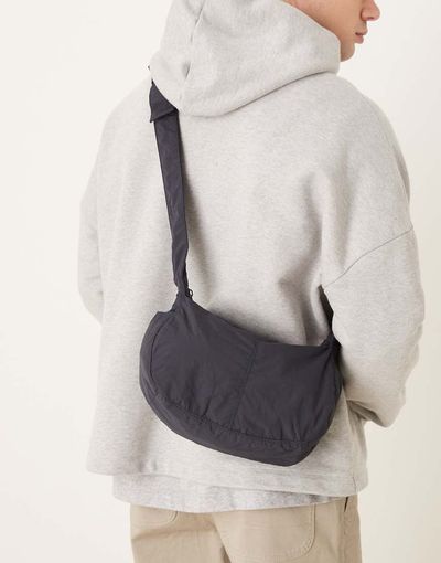 ASOS DESIGN ASOS DESIGN nylon crossbody bag in navy blue