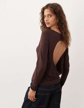ASOS DESIGN ASOS DESIGN open back long sleeve T-shirt in brown