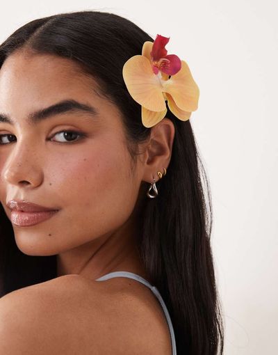 ASOS DESIGN ASOS DESIGN Orchid hair clip in orange-Multi