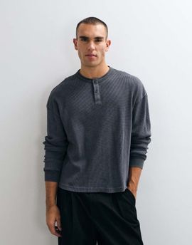 ASOS DESIGN ASOS DESIGN oversized boxy washed waffle henley T-shirt in gray