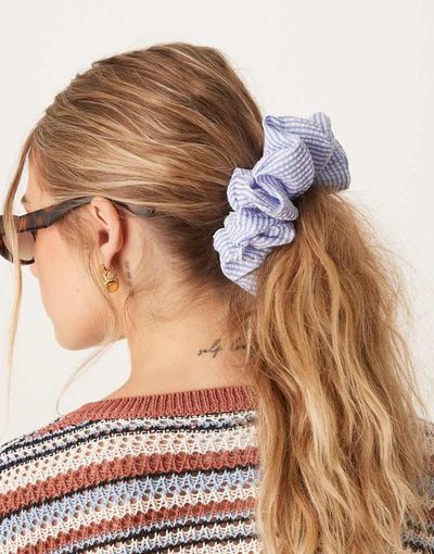 ASOS DESIGN ASOS DESIGN oversized scrunchie with stripes in blue
