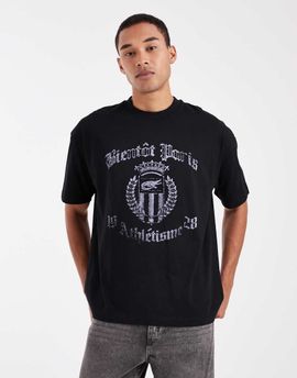 ASOS DESIGN ASOS DESIGN oversized T-shirt with city sport graphic in black