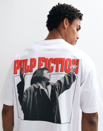 ASOS DESIGN ASOS DESIGN oversized t-shirt with Pulp Fiction Mia print in White