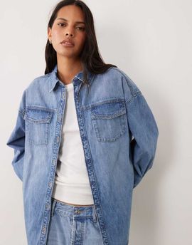 ASOS DESIGN ASOS DESIGN oversized traditional denim shirt in mid blue