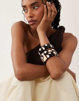 ASOS DESIGN ASOS DESIGN pack of 2 resin bangles with abstract animal print-Multi