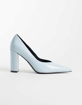 ASOS DESIGN ASOS DESIGN Panda high block heel pumps in blue