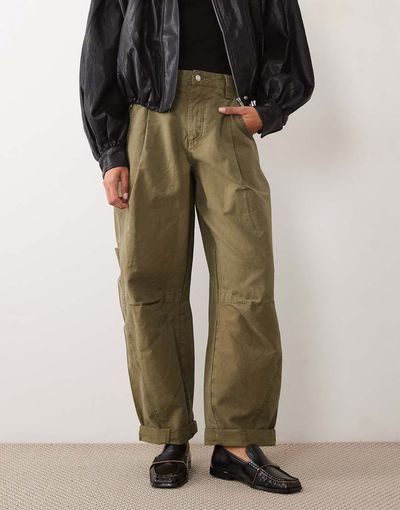 ASOS DESIGN ASOS DESIGN panel barrel trouser with side cinch in dark khaki-Green