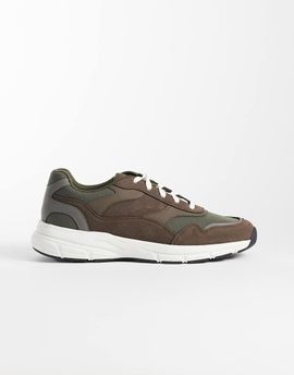 ASOS DESIGN ASOS DESIGN panelled runner sneakers in khaki and gray-Green