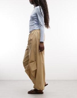 ASOS DESIGN ASOS DESIGN parachute bubble pants in beige-Neutral