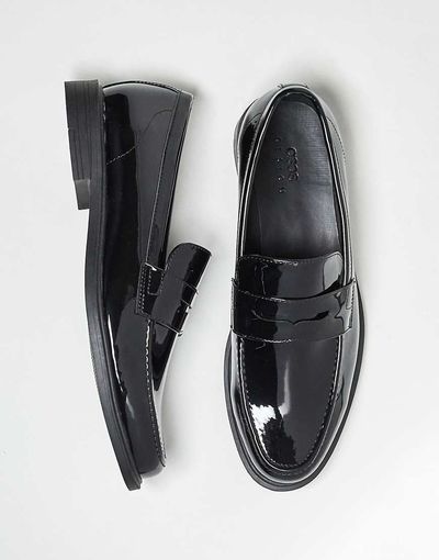 ASOS DESIGN ASOS DESIGN patent penny loafers in black