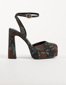 ASOS DESIGN ASOS DESIGN Peaked platform high heeled shoes in chocolate velvet-Brown