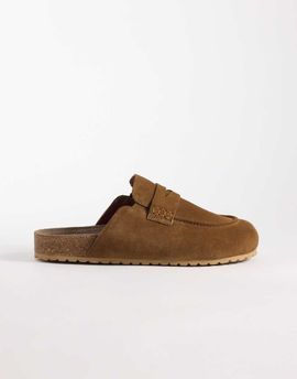 ASOS DESIGN ASOS DESIGN penny loafer mule in tan suede-Brown