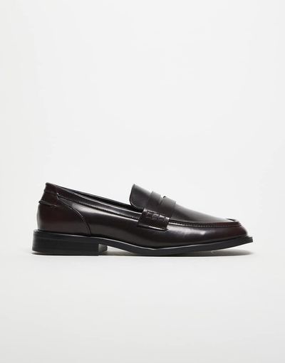 ASOS DESIGN ASOS DESIGN penny loafers in burgundy-Red