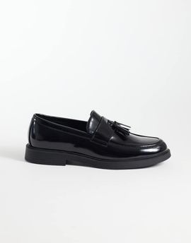 ASOS DESIGN ASOS DESIGN penny loafers with tassels in black patent