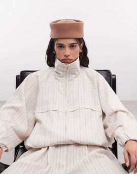 ASOS DESIGN ASOS DESIGN pillbox hat in camel felt-Brown