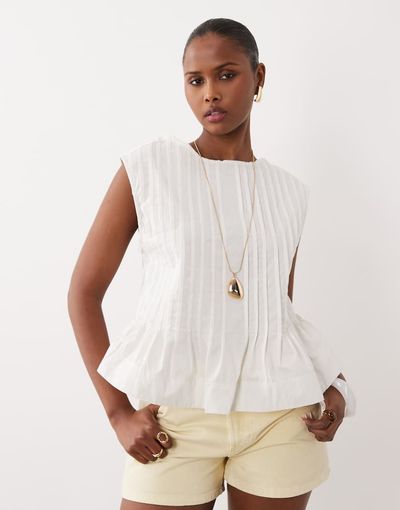 ASOS DESIGN ASOS DESIGN pleat front sleeveless top in cream-White