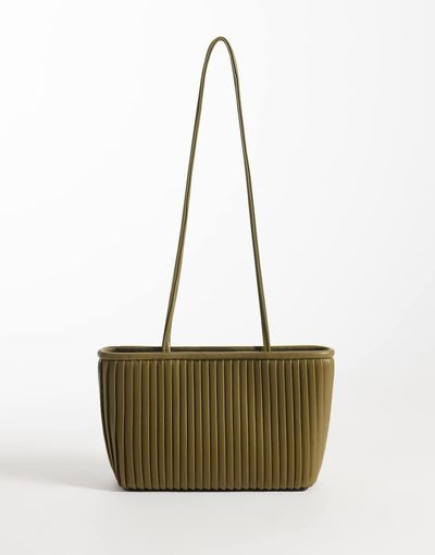 ASOS DESIGN ASOS DESIGN pleated shoulder bag in green-Black