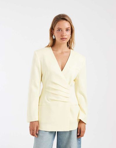 ASOS DESIGN ASOS DESIGN pleated waist blazer in buttermilk-Yellow