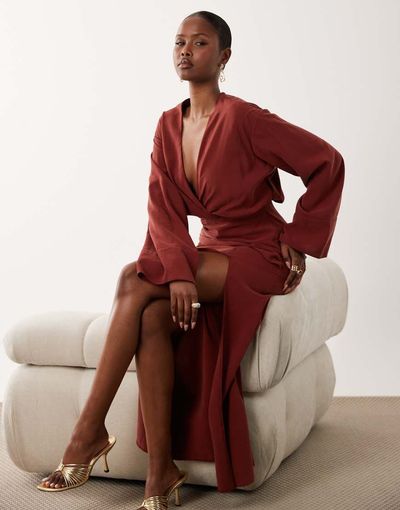 ASOS DESIGN ASOS DESIGN plunge neck maxi dress with wide cuffs and side slit in red
