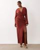ASOS DESIGN ASOS DESIGN plunge neck maxi dress with wide cuffs and side slit in red - 4