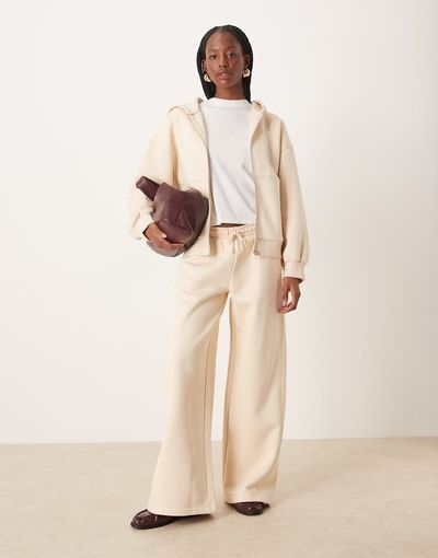 ASOS DESIGN ASOS DESIGN premium heavyweight 500gsm seamed wide leg sweatpants in cream-No color