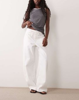 ASOS DESIGN ASOS DESIGN pull on barrel leg pants in white