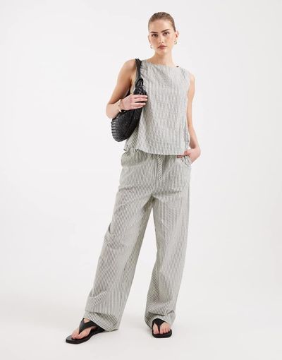 ASOS DESIGN ASOS DESIGN pull on pants in gray and cream stripes - part of a set-Black