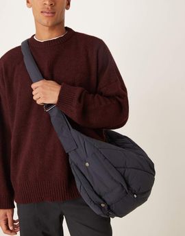 ASOS DESIGN ASOS DESIGN quilted sling cross body bag in navy-Black