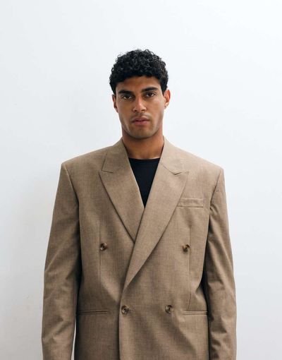 ASOS DESIGN ASOS DESIGN regular suit jacket in beige wool-Neutral