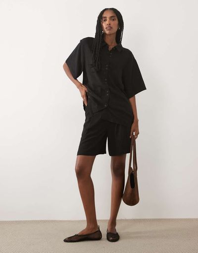 ASOS DESIGN ASOS DESIGN relaxed linen look dad shorts in black