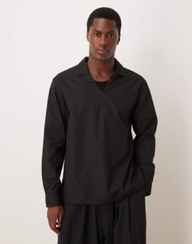 ASOS DESIGN ASOS DESIGN relaxed poplin v-neck over the head shirt in black