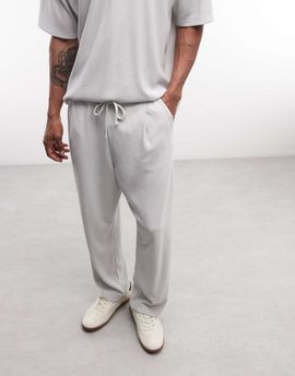ASOS DESIGN ASOS DESIGN relaxed tapered pleated plisse sweatpants in gray