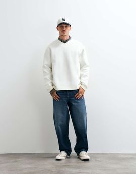 ASOS DESIGN ASOS DESIGN relaxed v neck sweatshirt in scuba-style fabric in cream-White