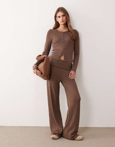 ASOS DESIGN ASOS DESIGN ribbed fold over waist pants with ruched detail in choc-Brown