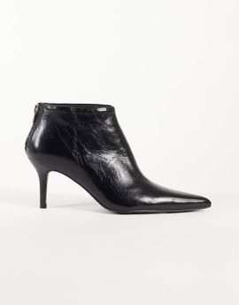 ASOS DESIGN ASOS DESIGN River premium leather pointed heeled ankle boot in black