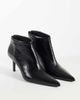 ASOS DESIGN ASOS DESIGN River premium leather pointed heeled ankle boot in black - 2