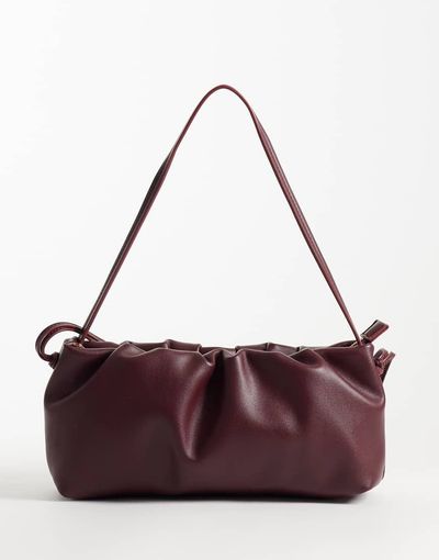 ASOS DESIGN ASOS DESIGN ruched shoulder bag in burgundy-Red