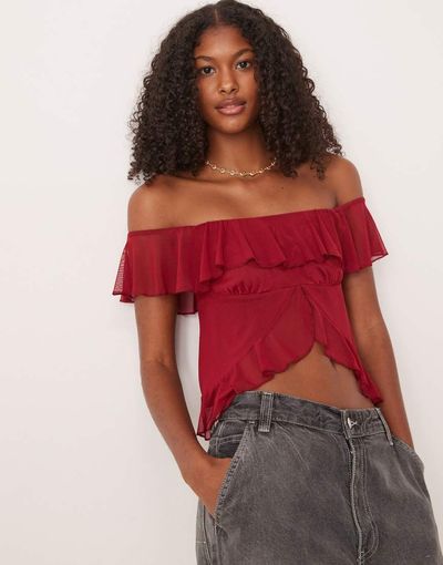 ASOS DESIGN ASOS DESIGN ruffle off the shoulder split front top in burgundy-Red