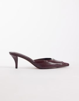 ASOS DESIGN ASOS DESIGN Sammie western chisel toe heeled mules in burgundy-Red