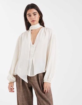 ASOS DESIGN ASOS DESIGN satin scarf neck blouse in ivory-White