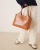 ASOS DESIGN ASOS DESIGN scoop arm tote bag in tan-Green - 1