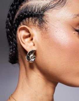 ASOS DESIGN ASOS DESIGN shell stud earrings in gold tone